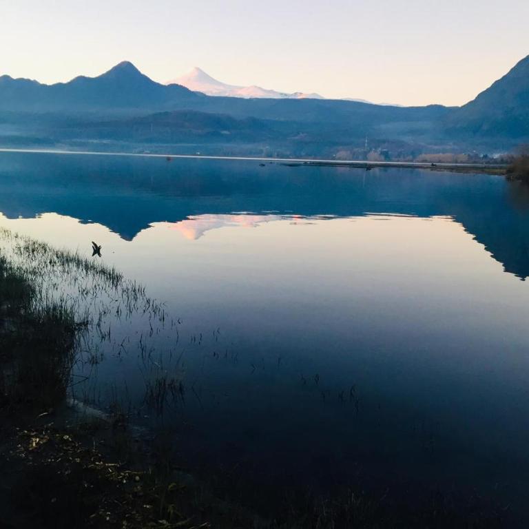 Cabañas Ruka Rayun vista y acceso al lago en Coñaripe - Casa de 2 dormitorios - 1
