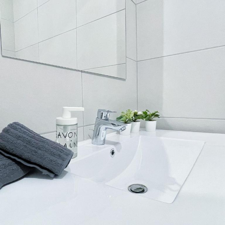 Le BarberShop, centre ville, parking gratuit - One-Bedroom Apartment - 13