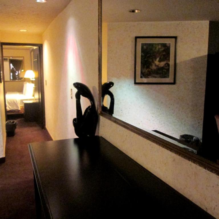 Sunio City - Master Suite - 5