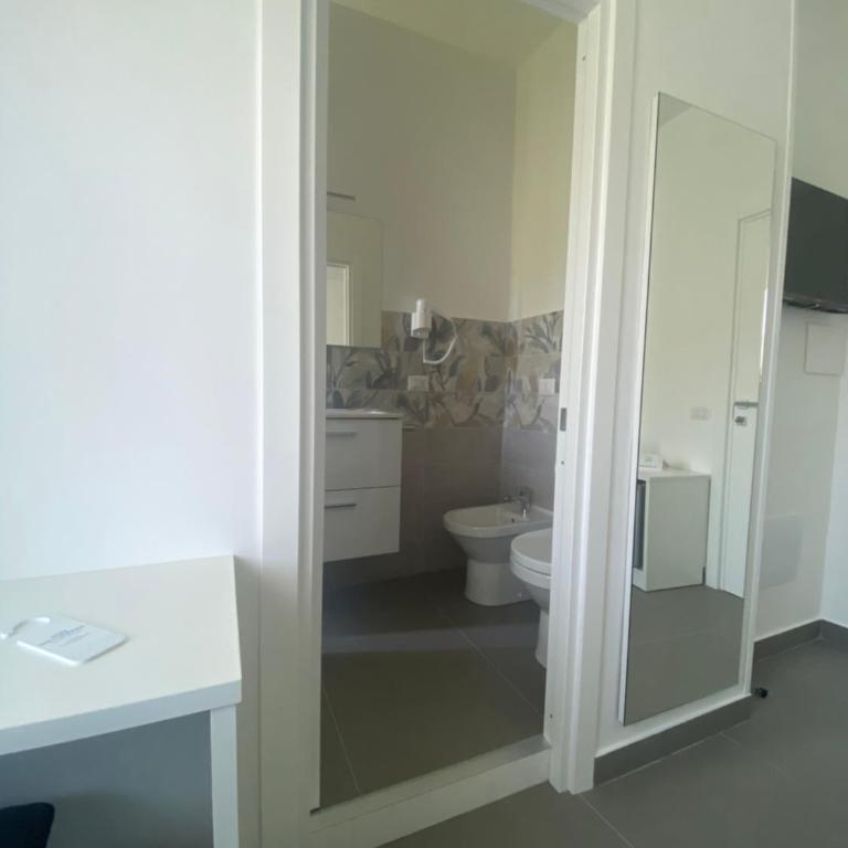 Porta Saracena Rooms - Camera Matrimoniale con Bagno Privato - 12