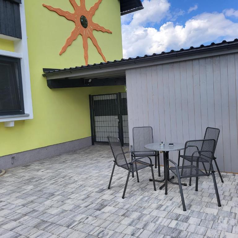 Apartment Karin, Eigener Eingang, 3 Schlafzimmer, Doppelcarport - Apartment mit 3 Schlafzimmern - 31