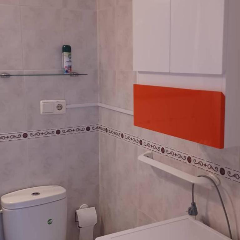 appartement climatisé deux chambres front de mer et piscine - Two-Bedroom Apartment - 11