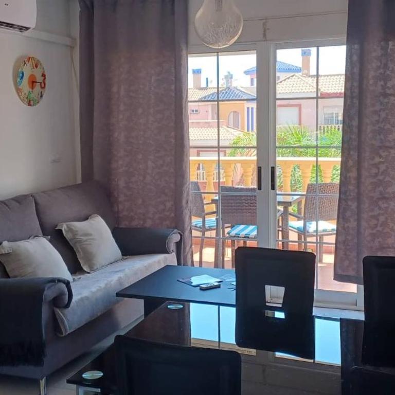 appartement climatisé deux chambres front de mer et piscine - Two-Bedroom Apartment - 20