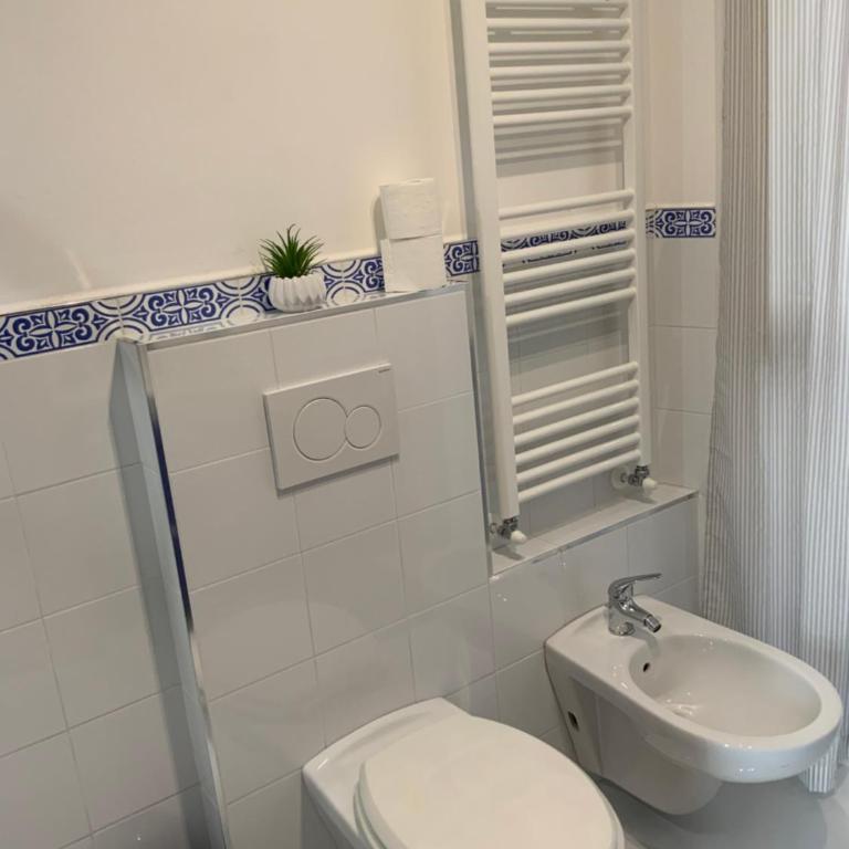 Casa La Wanda - Camaiore Toscana - 2 Br & Terrace - Apartment - 15