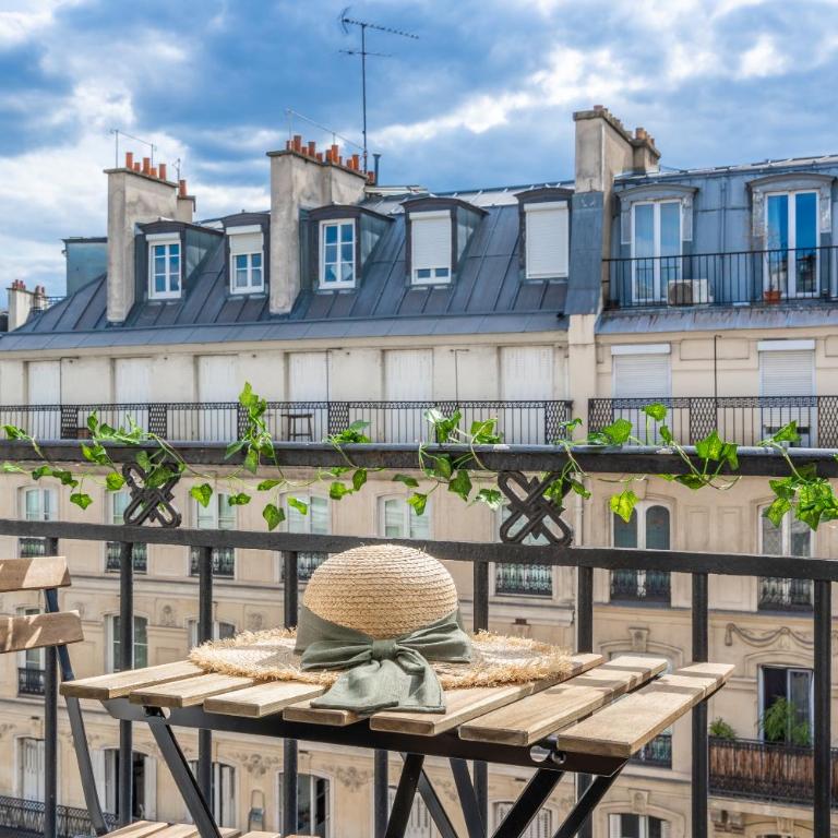 Yuna Les Halles - Serviced Apartments - Appartement 2 Chambres avec Balcon - Vue sur Ville - 38 m² - 1