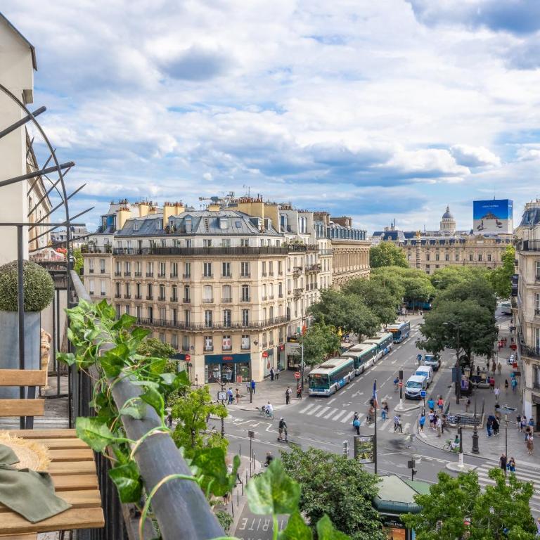 Yuna Les Halles - Serviced Apartments - Appartement 2 Chambres avec Balcon - Vue sur Ville - 38 m² - 3