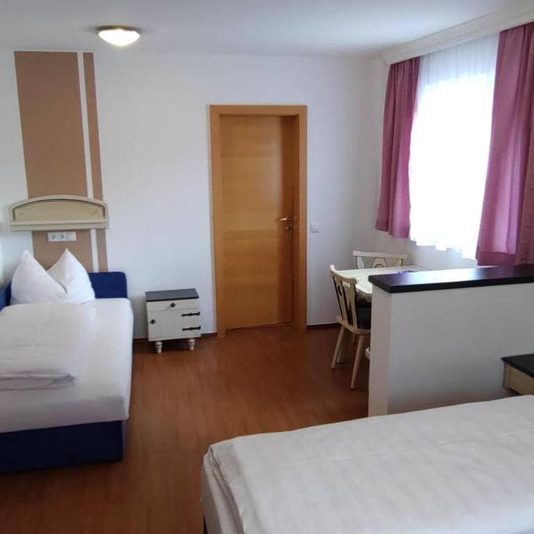 Hotel Garni Tannenhof - Apartment with Terrace - Souterrain - 16