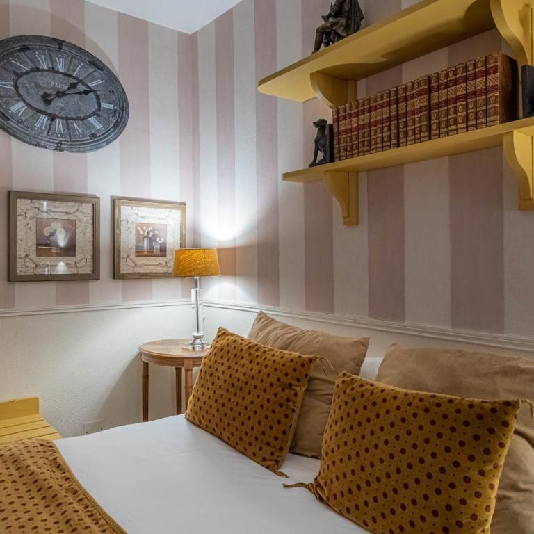 Hôtel de l'Avre - Standard Double Room - 1