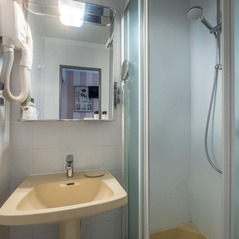 Hôtel de l'Avre - Single Room - 4