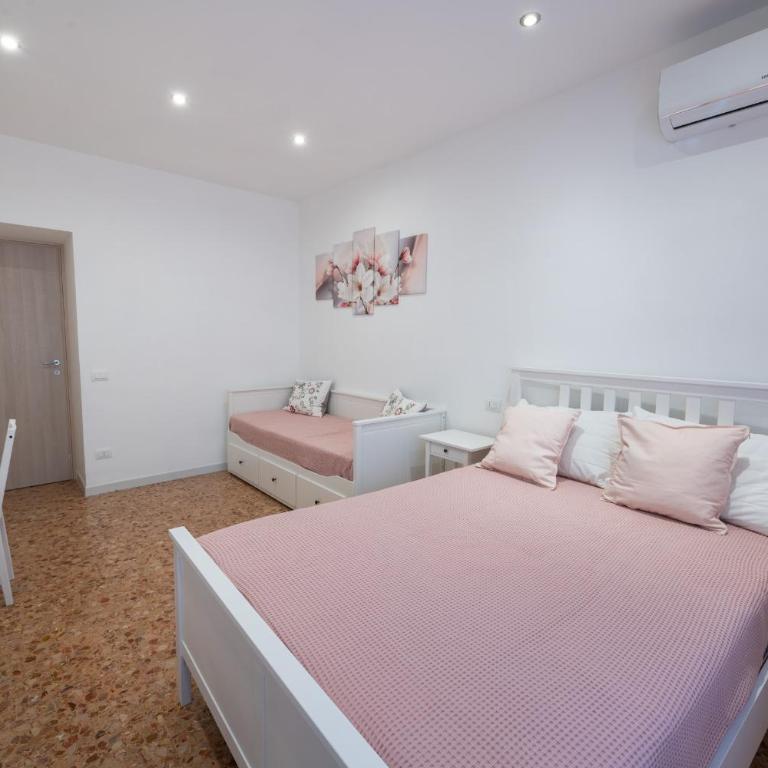 Casa Rosa Beige e Blu - Appartamento con 3 Camere da Letto - 1