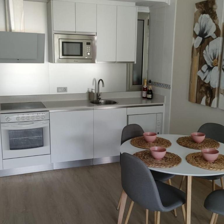 Apartamentos Boutique Arquera Golf I - Two-Bedroom Apartment - 9