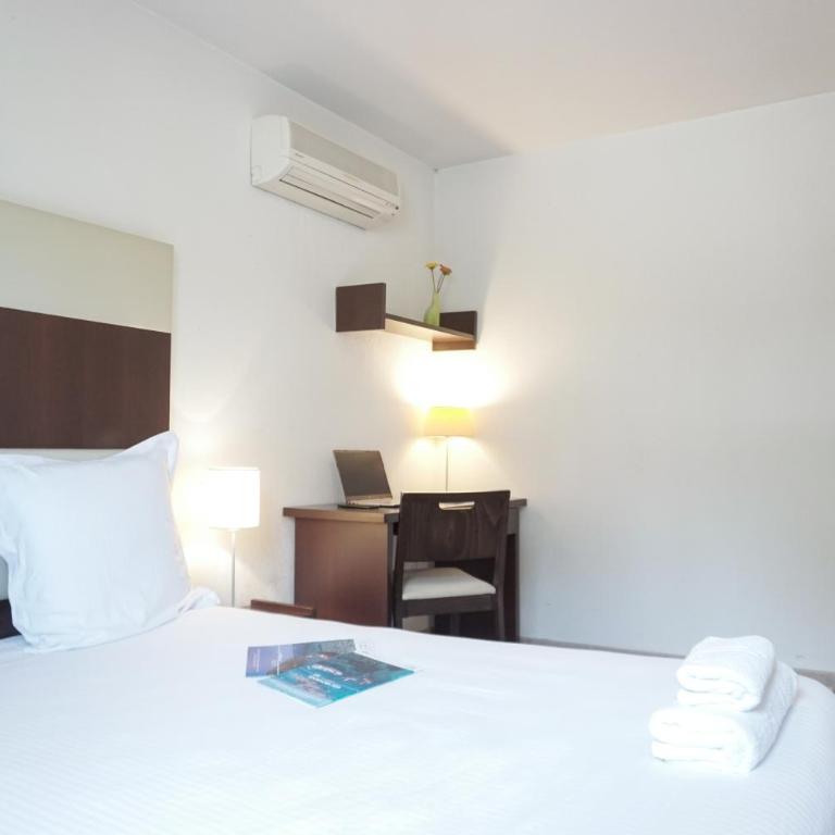 Comfort Aparthotel Six-Fours - Villa Familiale 2 Chambres - 1