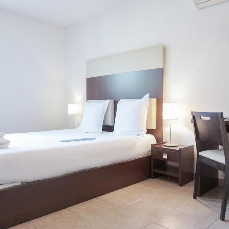 Comfort Aparthotel Six-Fours - Villa Familiale 2 Chambres - 4