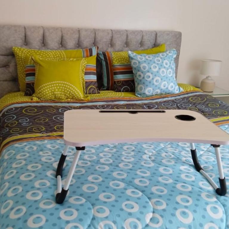 Rep del Salvador, Quito 1-bedroom condo with parking and Netflix - One-Bedroom Apartment - 22