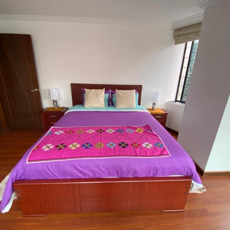 Rep Salvador, Quito 2-bedroom condo with parking and Netflix - Apartamento de 2 dormitorios - 17