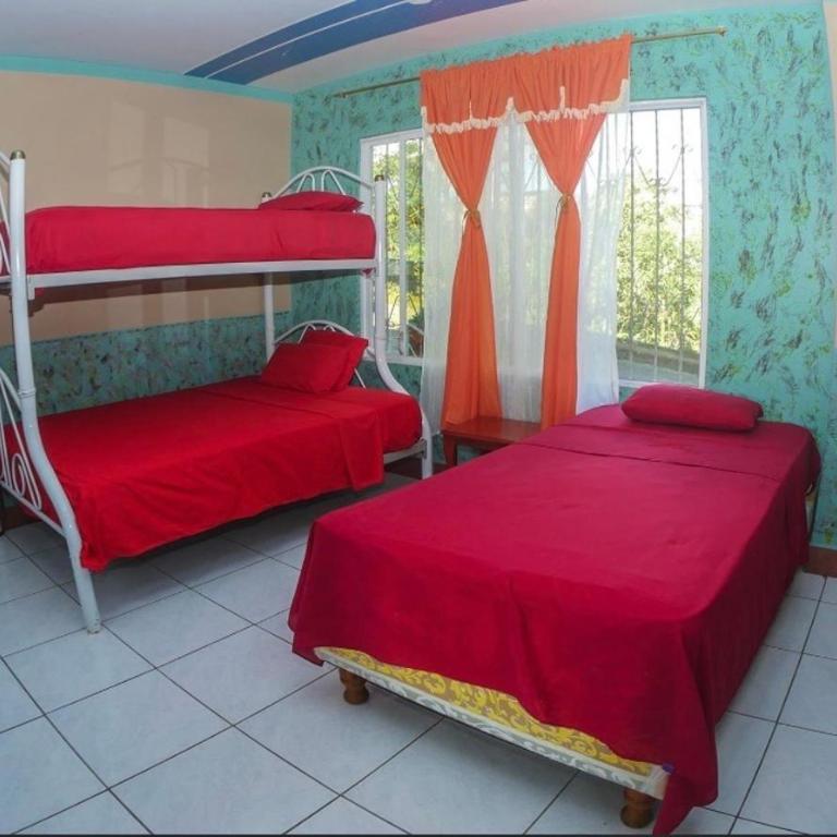 Hotel Los Bancos - Habitación cuádruple - 4