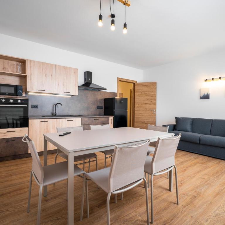 Cauriol Suites 1.1 - Appartamento con 2 Camere da Letto - 1