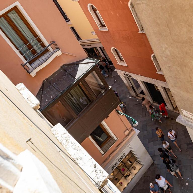 [VENEZIA-SAN MARCO] VIEW ON LUXURY SHOPPING STREET - Appartamento con 1 Camera da Letto - 12