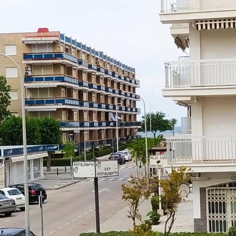 Apartamento Ivon Solo Familias - Apartamento de 2 dormitorios - 17
