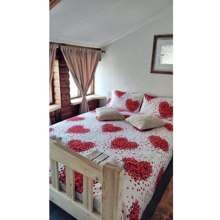 Apartman Wooden II - One-Bedroom Apartment - 2