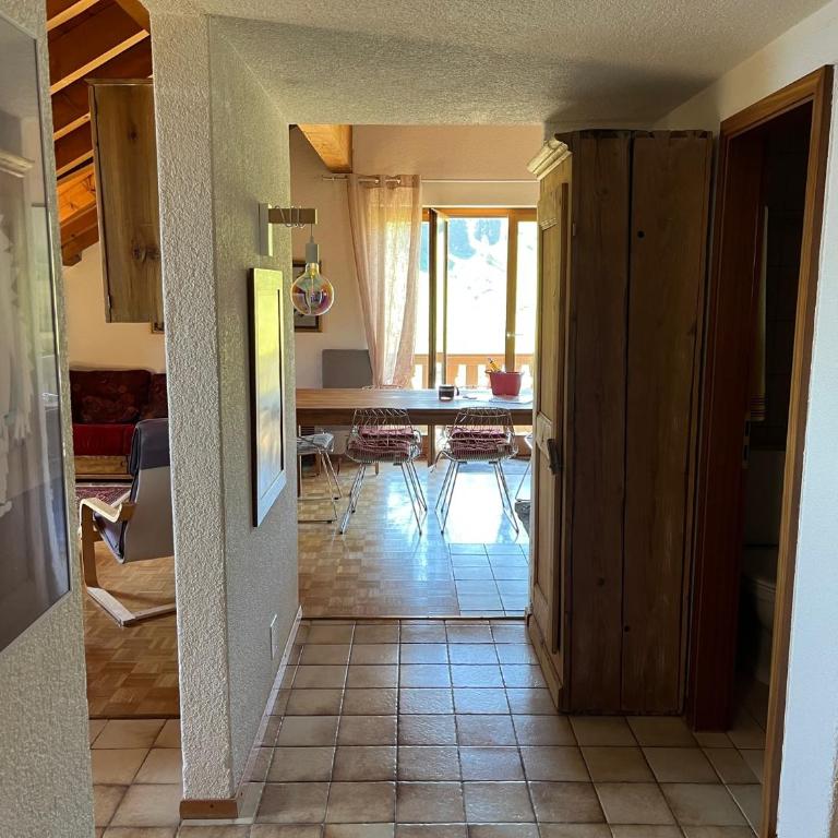Chalet Les Rhodos appartement le Yeti - Apartment mit 3 Schlafzimmern (6 Erwachsene) - 8
