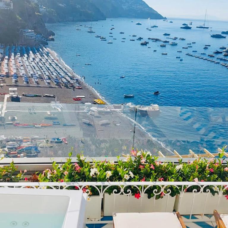 Villa Diamond Luxury Suite - Suite Executive con Vasca Idromassaggio all'Aperto - 11
