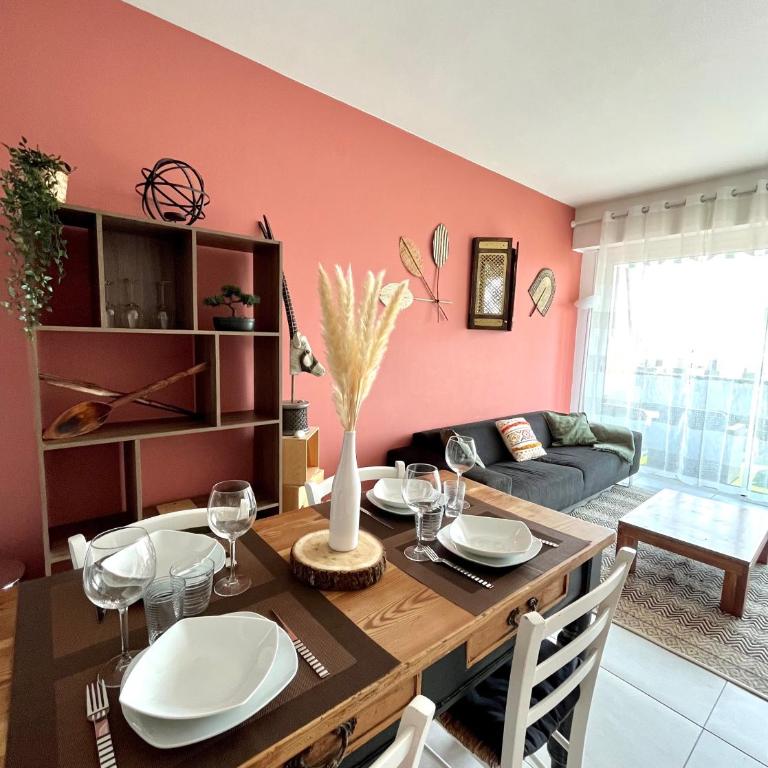 2 Bedrooms - Sea View Apartment - Appartement 2 Chambres - 11
