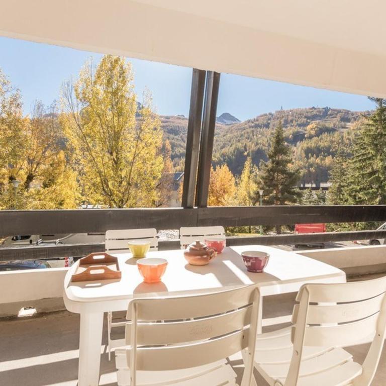 Appartement cosy pour 6 à Chantemerle, Serre-Chevalier. Balcon, parking, casier à ski, 2 étoiles. - Appartement 1 Chambre - 5