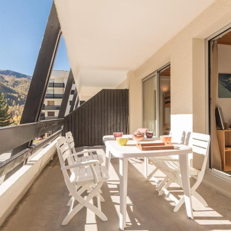 Appartement cosy pour 6 à Chantemerle, Serre-Chevalier. Balcon, parking, casier à ski, 2 étoiles. - Appartement 1 Chambre - 6