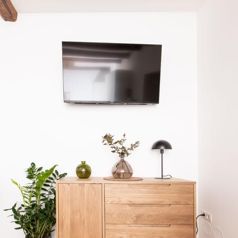 Ferienwohnungen in der alten Schnapsbrennerei Kolleritsch in Mureck - Apartment mit 2 Schlafzimmern - 11