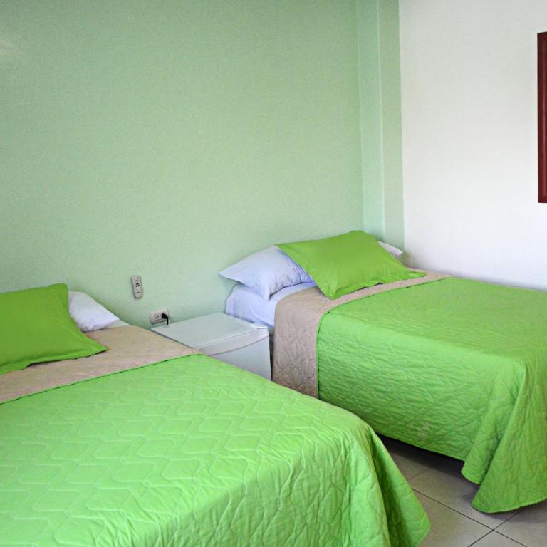 North Star Hostal Guayaquil - Habitación Doble Estándar - 8