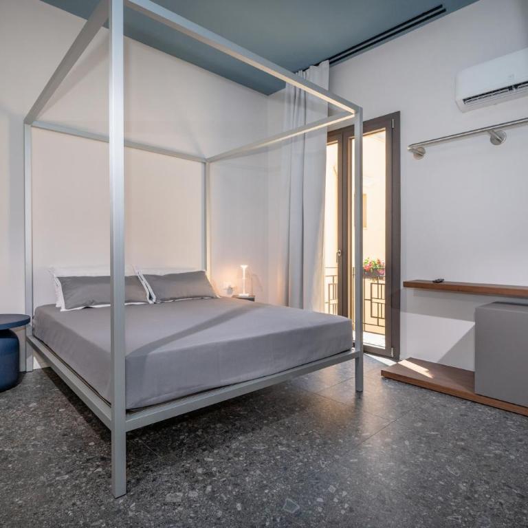 BED 10.5 - DESIGN SUITE - Double Room with Balcony - 1