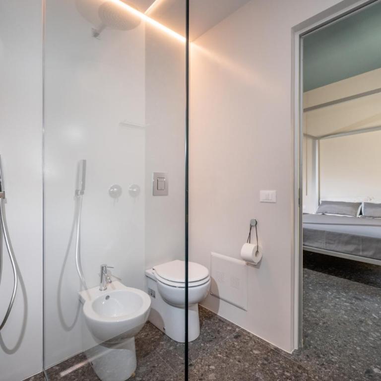 BED 10.5 - DESIGN SUITE - Double Room with Balcony - 5