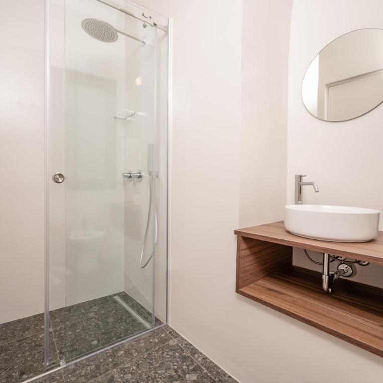 BED 10.5 - DESIGN SUITE - Family Suite - 8