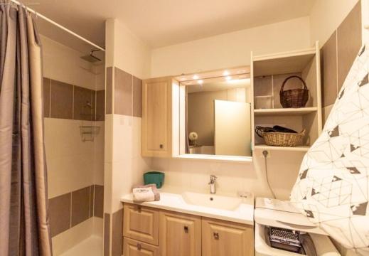 APPARTEMENT CENTRE VILLE WIFI PARKING DRAPS FOURNIS - Appartement 2 Chambres - 3