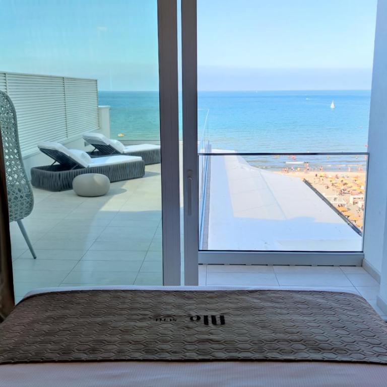 Hotel Arizona - Suite with Sea View - 2