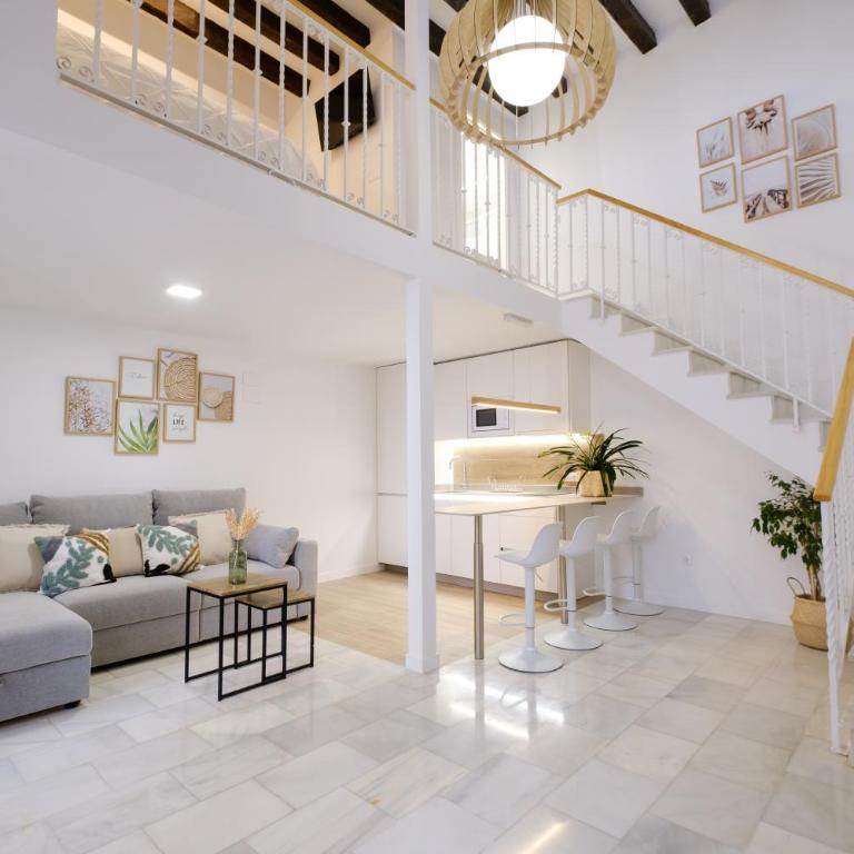 Precioso Loft en Centro Histórico de Córdoba. - One-Bedroom Apartment - 2