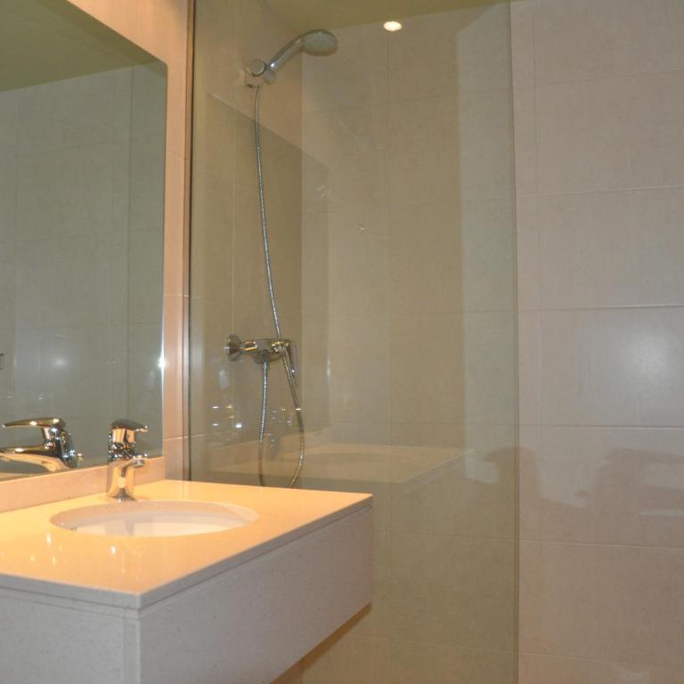 Apartaments Turístics Puigcerdà - La Closa - Deluxe Duplex Apartment (6 Adults) - 23