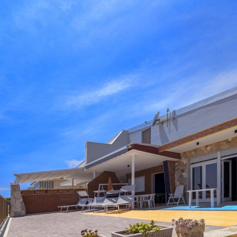 Villa Seahorse, Fontane Bianche, Siracusa, BEACHFRONT, great wifi, beautiful garden - Villa con 3 Camere da Letto - 27