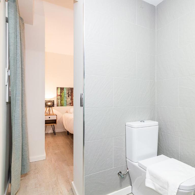 Moderno Alojamiento Familiar Centro Granada - Two-Bedroom Apartment - 16