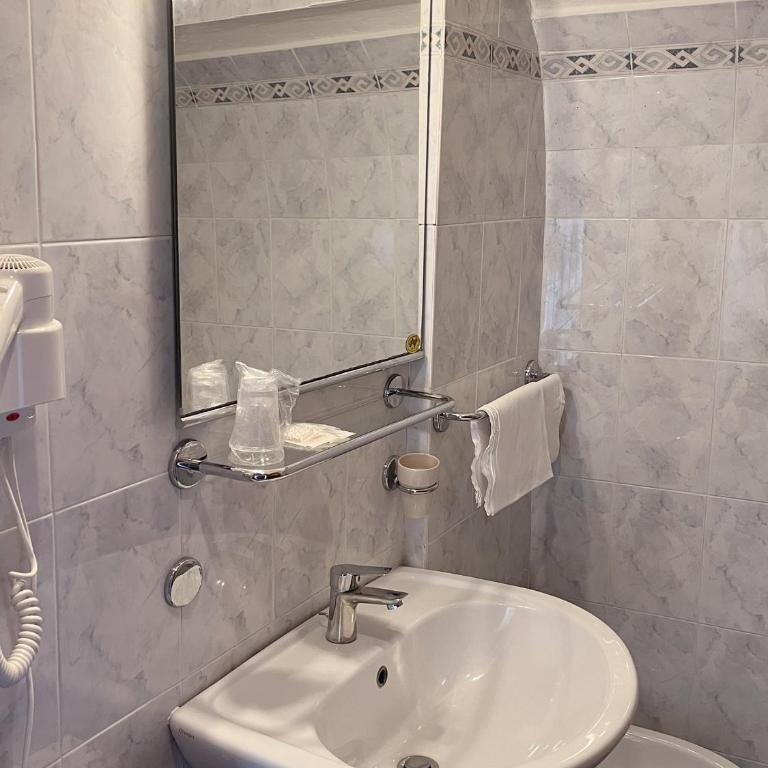 Hotel Umbria - Camera Singola - 4