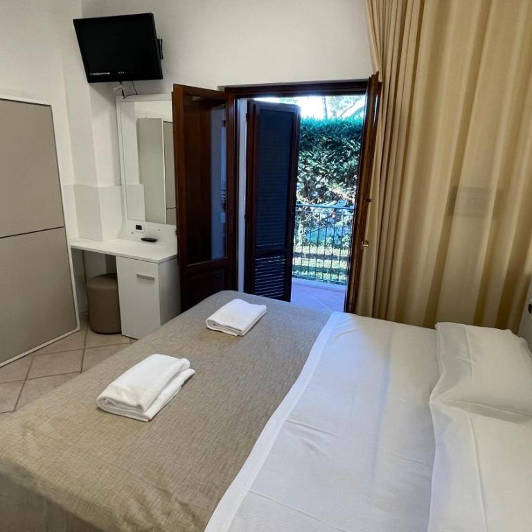Hotel Boschetto - Camera Quadrupla Standard - 1