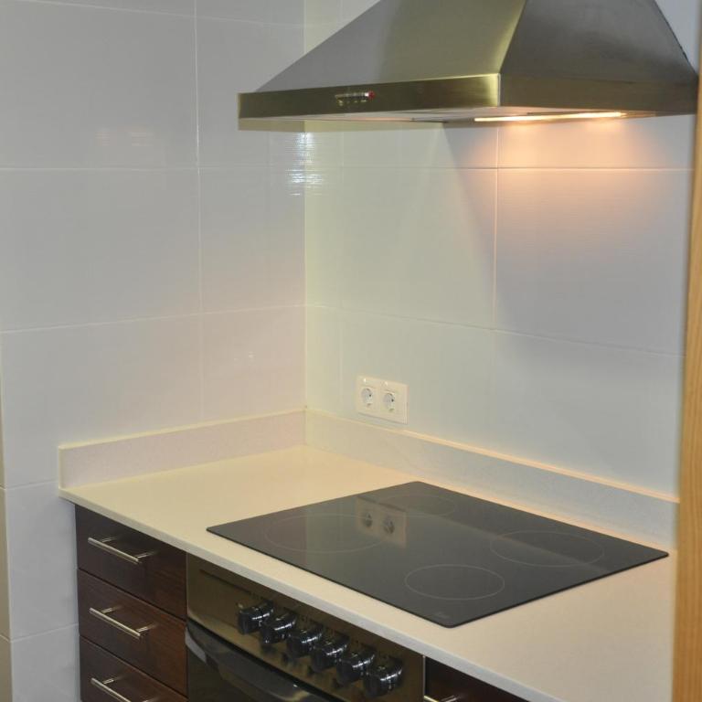 Apartaments Turístics Puigcerdà - La Closa - Two-Bedroom Apartment with Bunk Beds (4 Adults) - 14