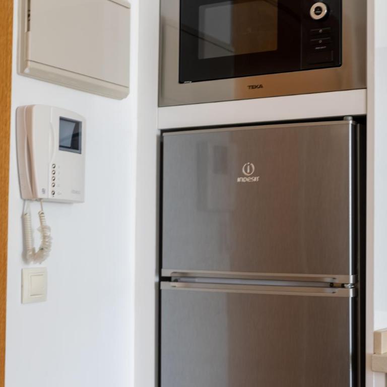 LOLA'S HOME - Two-Bedroom Apartment - 28