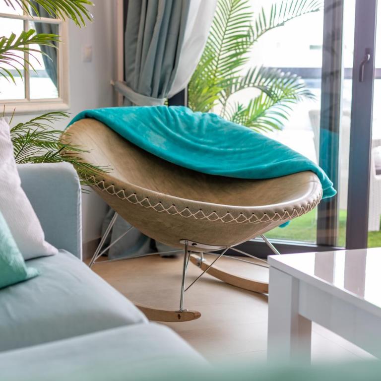 LOLA'S HOME - Two-Bedroom Apartment - 26