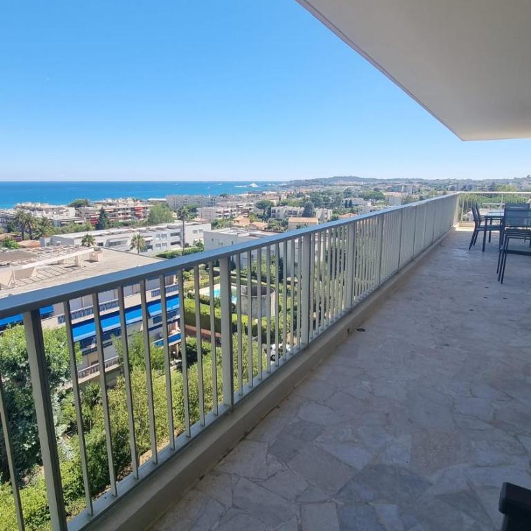 LUXURY APPARTEMENT Vue MER PANORAMIQUE - Appartement - Vue sur Mer - 18