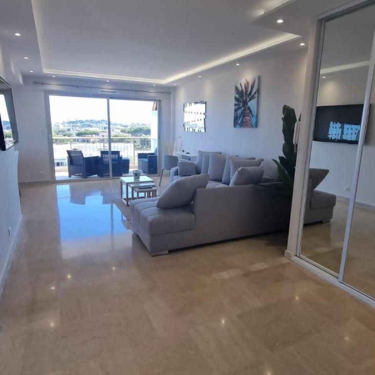LUXURY APPARTEMENT Vue MER PANORAMIQUE - Appartement - Vue sur Mer - 28