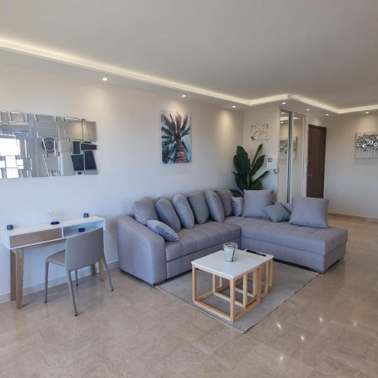 LUXURY APPARTEMENT Vue MER PANORAMIQUE - Appartement - Vue sur Mer - 8
