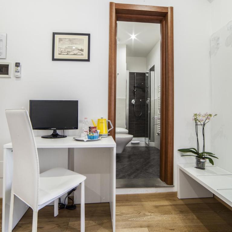 Le Ghiacciaie - Double or Twin Room - 11