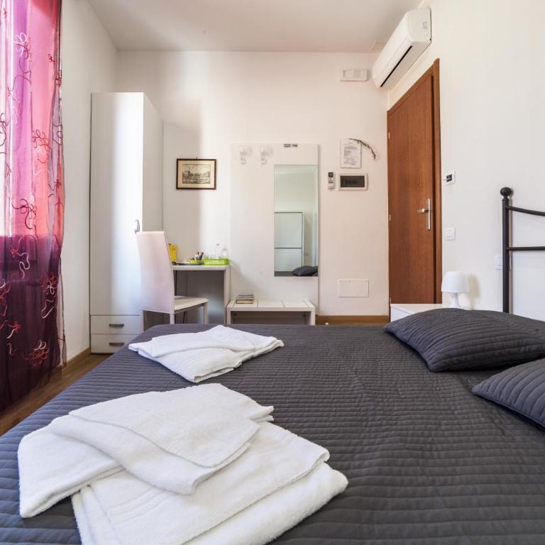 Le Ghiacciaie - Double or Twin Room - 5